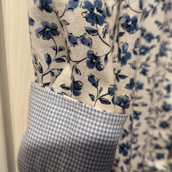 Chaps Blue and white floral print blouse - Picture 3 of 3